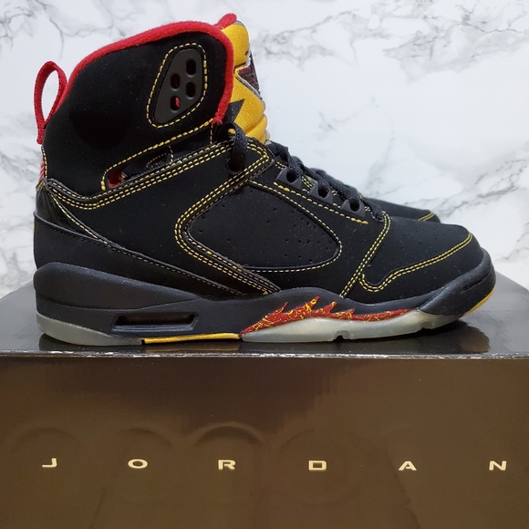 Jordan Sixty Plus "Atlanta Hawks" - Picture 2 of 7